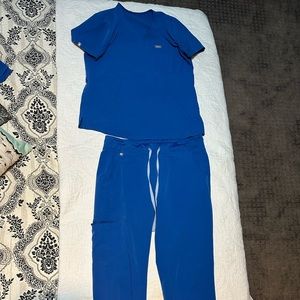 Figs royal blue jogger scrub set
